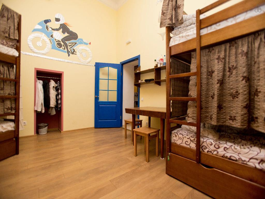 Centro Комнаты И Аппартаменты Hostel Odesa Cameră foto